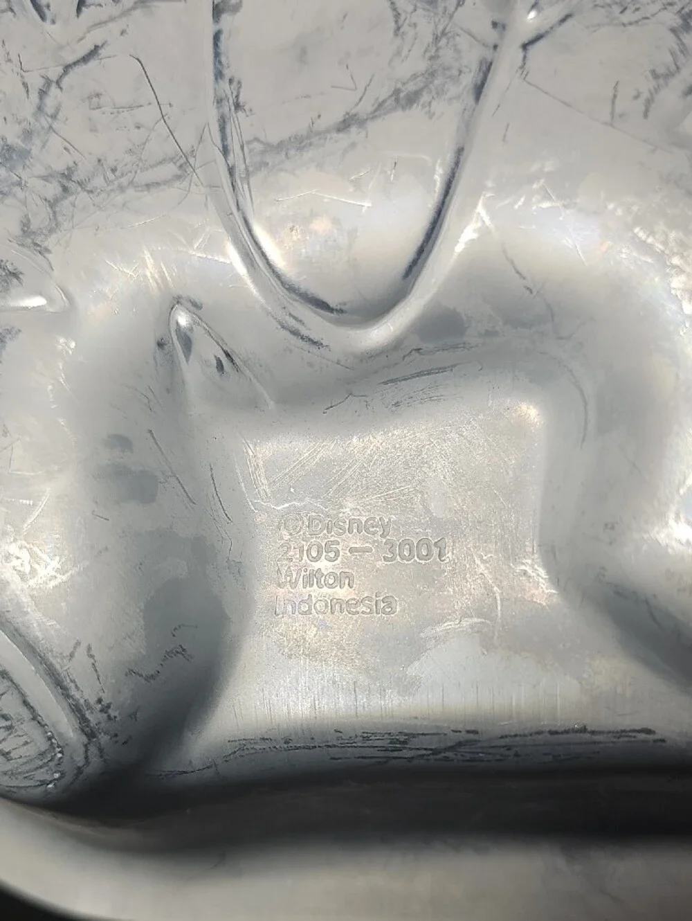 Disney TIGGER Silver Novelty Mold Cake Pan